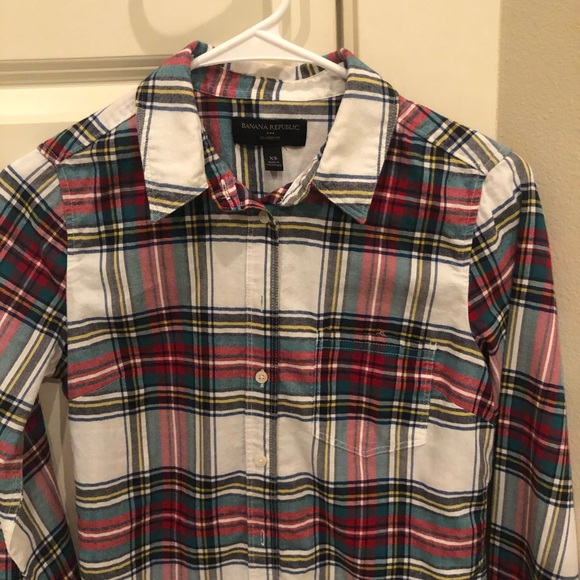Banana Republic ✨ Women’s Plaid Tartan Holiday Flannel Size XS - Picture 3 of 5
